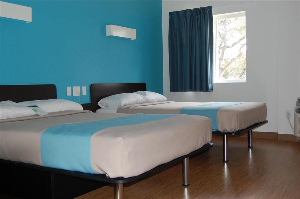 Motel 6-Cedar Park, Tx الغرفة الصورة